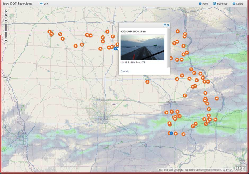 The ArcGIS Online public site, running live.