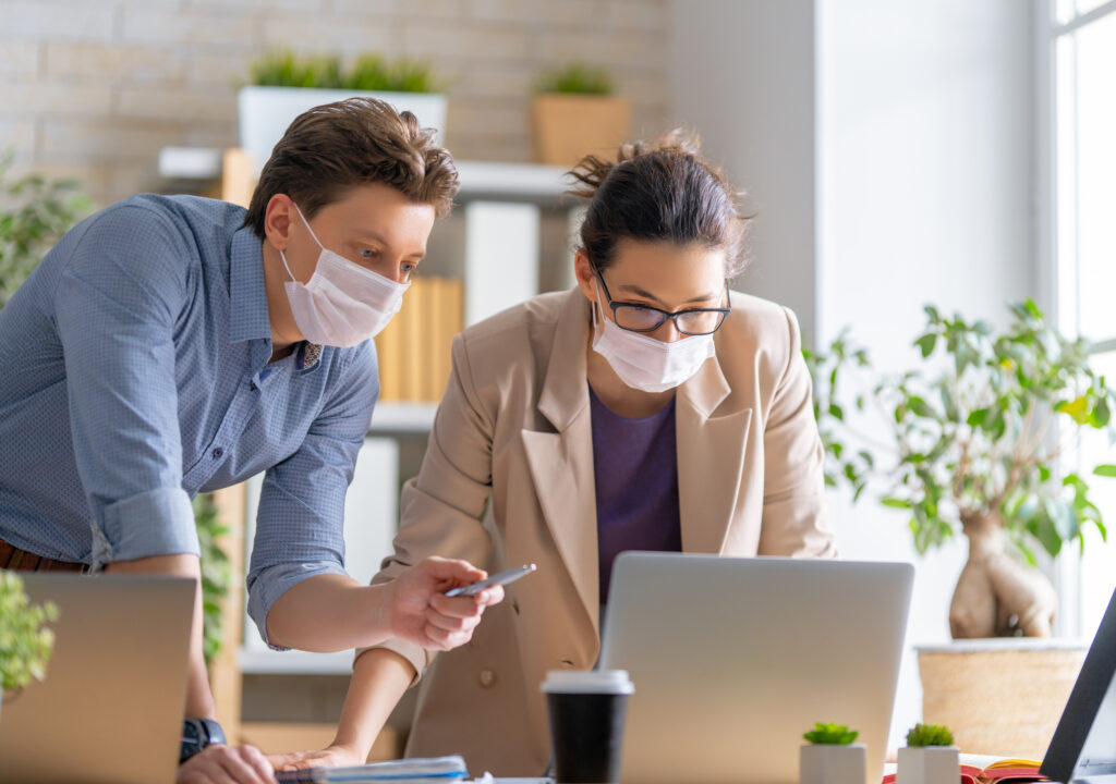 Wearing masks in the office